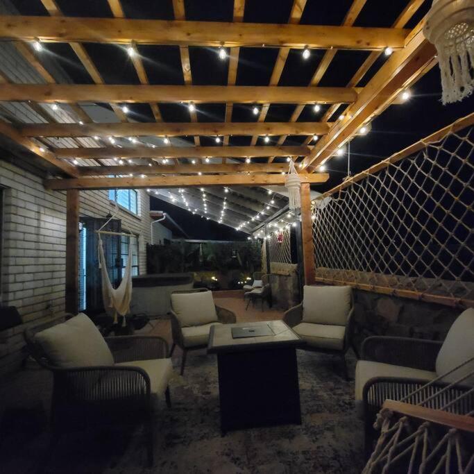 The Ritz Spa Sanctuary Hot Tub/Patio/Fam/Pet Las Cruces Exterior foto